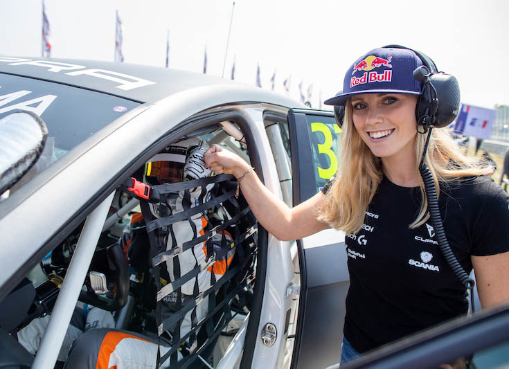 15 Of The Most Gorgeous and Talented Race Car Drivers Ever